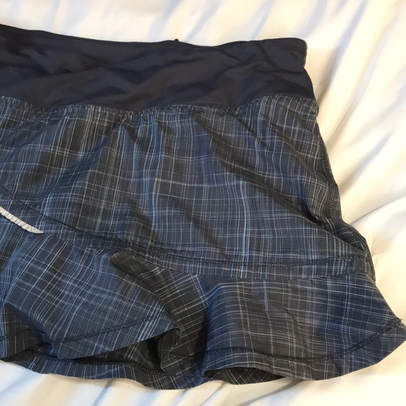 Lululemon Run: Full Tilt Skirt - Picture 3 of 11